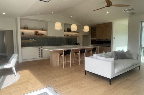 Photo of property in 94 Hugo Shaw Drive, Cambridge, 3434