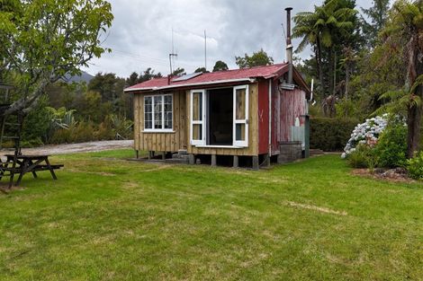 Photo of property in 18 Mcgill Street, Waimangaroa, Westport, 7891