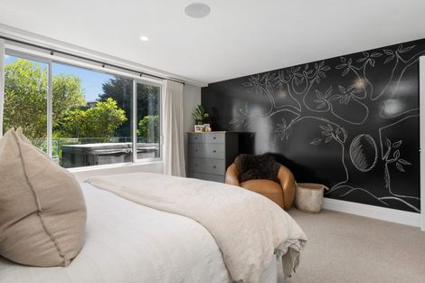 Photo of property in 39 Kiteroa Place, Cashmere, Christchurch, 8022