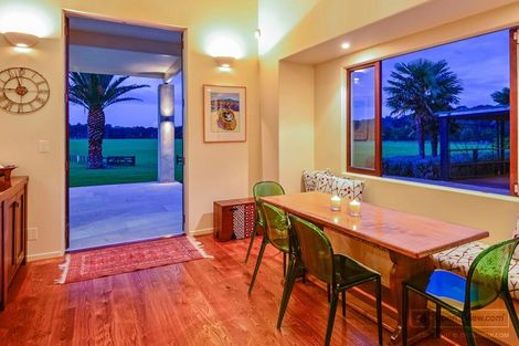 Photo of property in 372 Matua Road, Kumeu, 0891