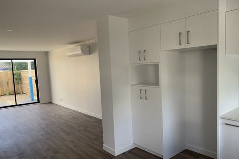 Photo of property in 14 Whakahui Lane, Mangere Bridge, Auckland, 2022