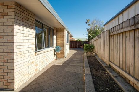 Photo of property in 28 Stableford Drive, Pyes Pa, Tauranga, 3112