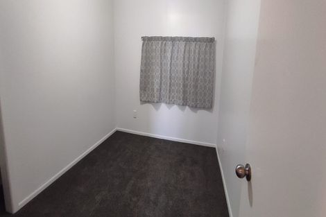 Photo of property in 20 Christmas Road, Manurewa, Auckland, 2102