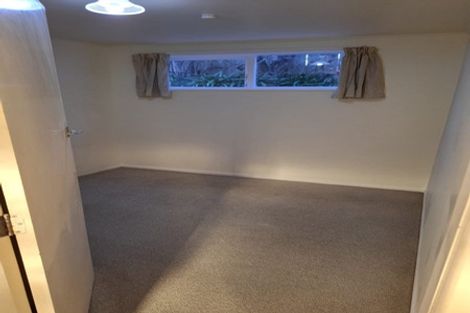 Photo of property in 6 Walker Avenue, Paremata, Porirua, 5026