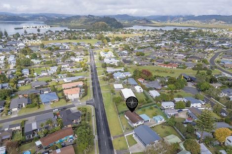 Photo of property in 14 Cook Drive, Whitianga, 3510