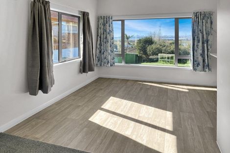 Photo of property in 217 Te Atatu Road, Te Atatu South, Auckland, 0610