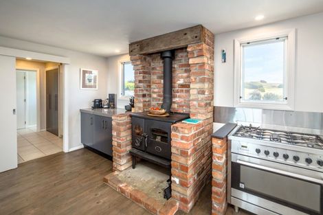 Photo of property in 216a Ahiaruhe Road, Ahiaruhe, Carterton, 5792