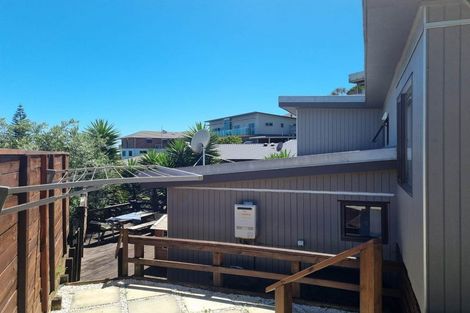 Photo of property in 12 Lavender Close, Spotswood, New Plymouth, 4310