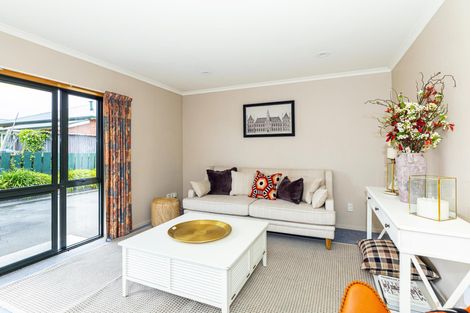 Photo of property in 2/150 North Street, West End, Timaru, 7910