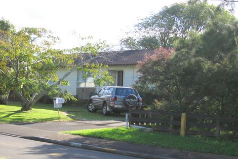 Photo of property in 15 Almay Place, Clover Park, Auckland, 2019
