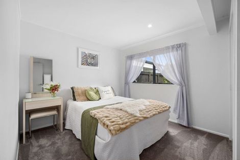 Photo of property in 200 Gills Road, Albany Heights, Auckland, 0632