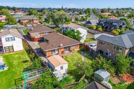 Photo of property in 2/152 Rangitoto Road, Papatoetoe, Auckland, 2025