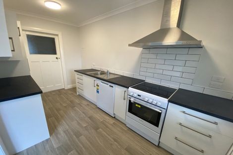 Photo of property in 24 Fitchett Street, Palmerston North, 4410