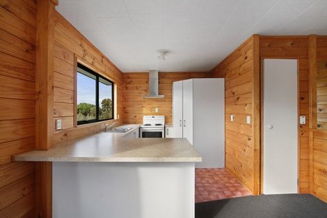 Photo of property in 33a Stevenson Road, Clarks Beach, 2122