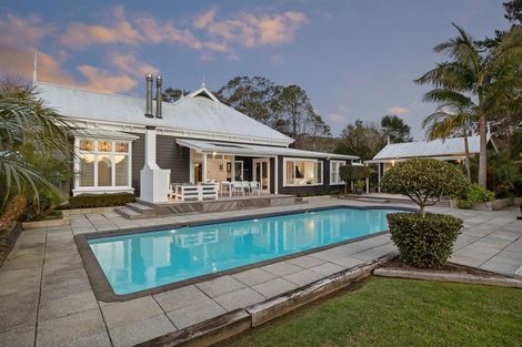 Photo of property in 70 Pomona Road, Kumeu, 0891