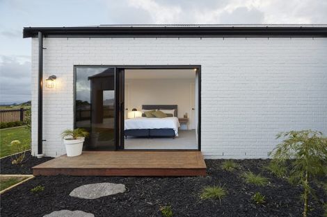 Photo of property in 1 Whitworth Lane, Omokoroa, 3114