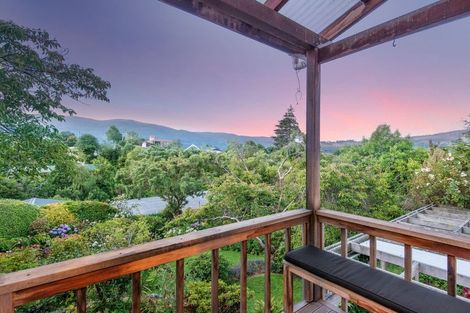 Photo of property in 17 Brownville Crescent, Maori Hill, Dunedin, 9010