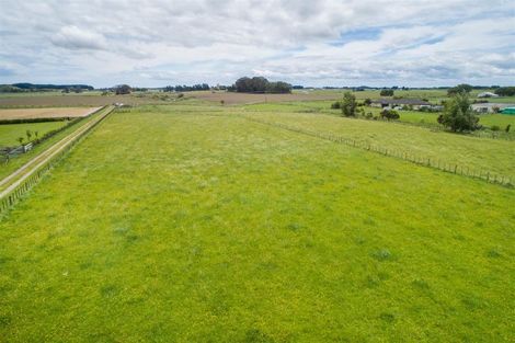 Photo of property in 81 Pukepapa Road, Marton, 4710