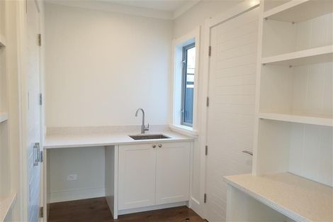 Photo of property in 24 Mchardy Street, Havelock North, 4130