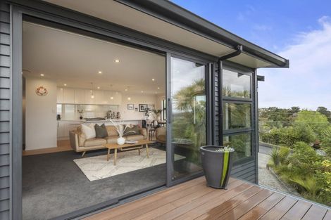 Photo of property in 7 Kauri Road, Birkenhead, Auckland, 0626