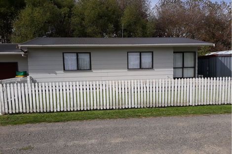 Photo of property in 71c Avenue Road, Foxton, 4814