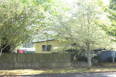 Photo of property in 15 Montana Road, Totara Park, Upper Hutt, 5018