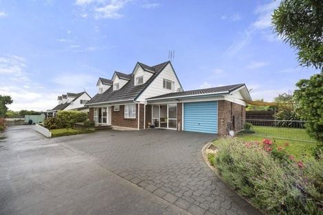 Photo of property in 118a Wellington Street, Pukekohe, 2120