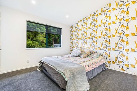 Photo of property in 108 Opanuku Road, Henderson Valley, Auckland, 0612