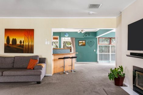 Photo of property in 2 Emily Street, Riverdale, Gisborne, 4010