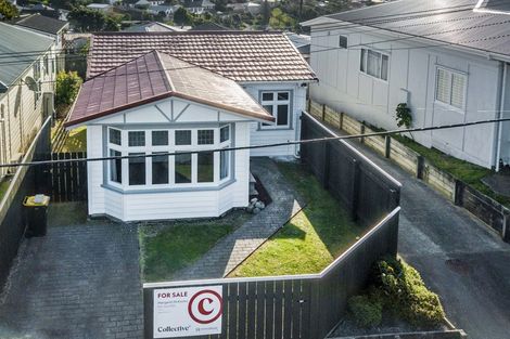 Photo of property in 4a Tarawera Road, Johnsonville, Wellington, 6037