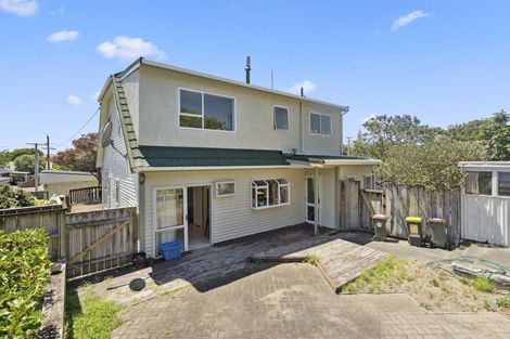 Photo of property in 38 Donovan Road, Paraparaumu Beach, Paraparaumu, 5032