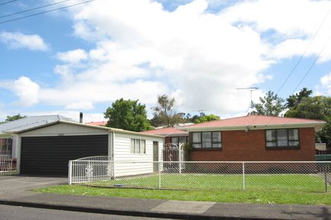 Photo of property in 5 Orchard Rise, Rosehill, Papakura, 2113