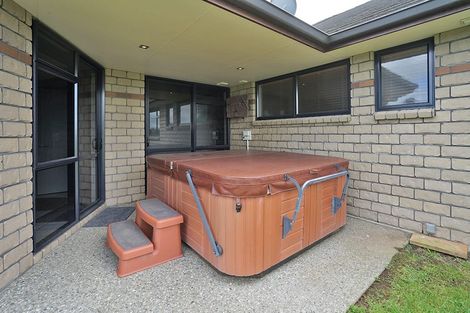 Photo of property in 28 Muir Road, Te Awamutu, 3879