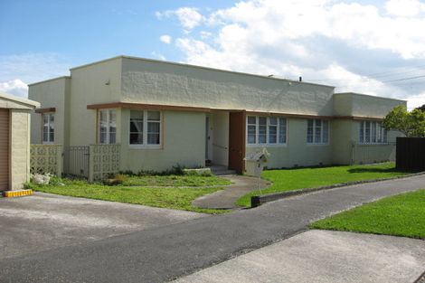 Photo of property in 2 Russell Street, Waterloo, Lower Hutt, 5011