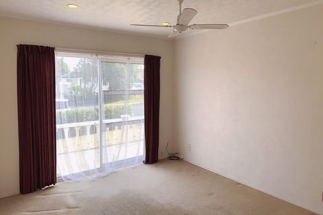 Photo of property in 6 Casuarina Road, Half Moon Bay, Auckland, 2012