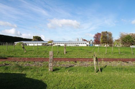 Photo of property in 173 Kairau Road, Brixton, New Plymouth, 4373