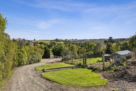 Photo of property in 240 Huia Street, Waikanae, 5391