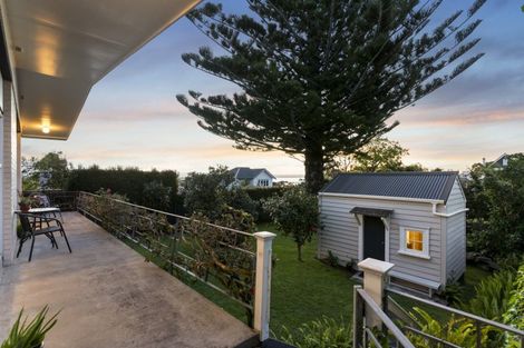 Photo of property in 2/245 Jervois Road, Herne Bay, Auckland, 1011