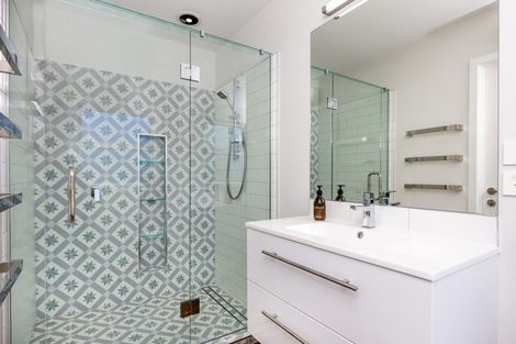 Photo of property in 38 Noumea Drive, Rangatira Park, Taupo, 3330