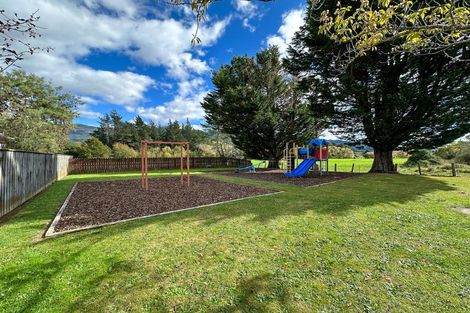 Photo of property in 6 Harwood Place, Upper Takaka, Takaka, 7183