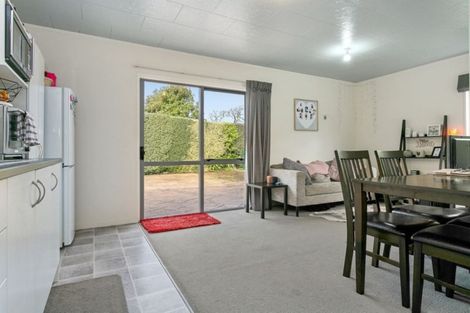 Photo of property in 67 Moore Street, Leamington, Cambridge, 3432