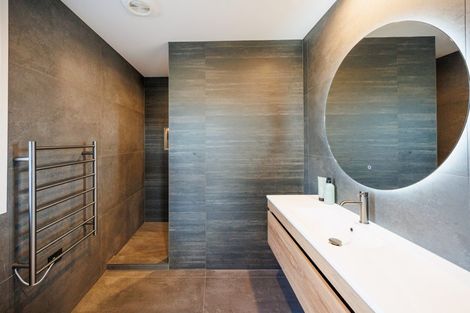 Photo of property in 11 Mangatainoka Lane, Awapuni, Palmerston North, 4412