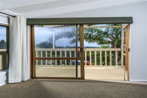 Photo of property in 14 Galaxy Drive, Mairangi Bay, Auckland, 0630