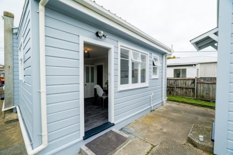 Photo of property in 268 Oxford Street, South Dunedin, Dunedin, 9012