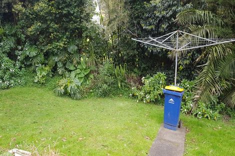 Photo of property in 2/31 Camelot Place, Glenfield, Auckland, 0629