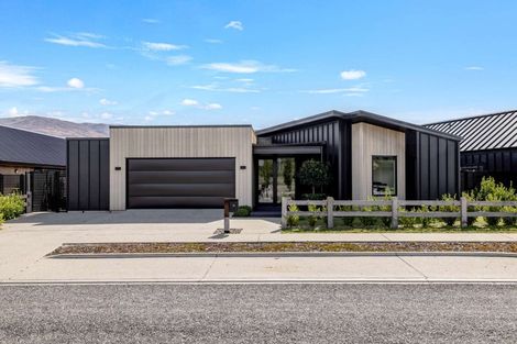 Photo of property in 11 Blondie Drive, Cromwell, 9310