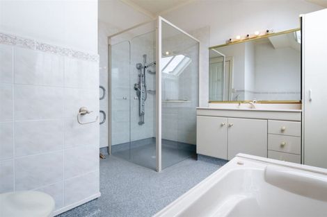 Photo of property in 36c Fourth Avenue, Tauranga, 3110