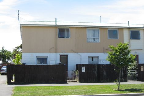 Photo of property in 15 Gresford Street, Edgeware, Christchurch, 8013