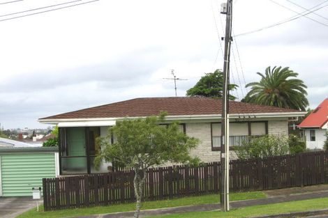 Photo of property in 3/13 Eden View Road, Sandringham, Auckland, 1025