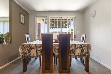 Photo of property in 99 Doncaster Drive, Papamoa Beach, Papamoa, 3118